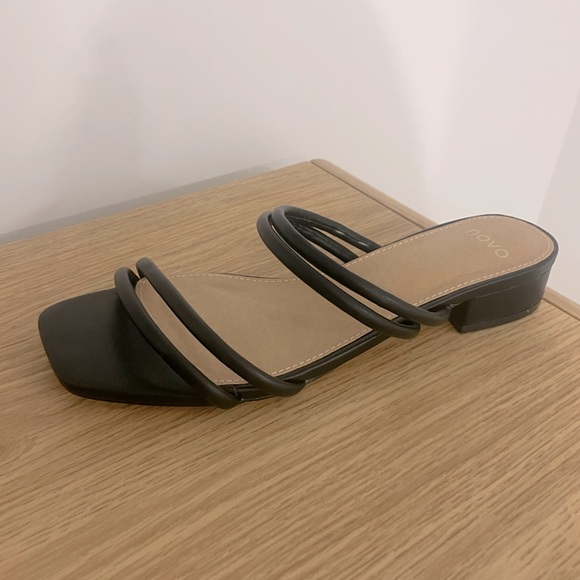 FABLE HEELS 🖤 - Picture 7 of 10